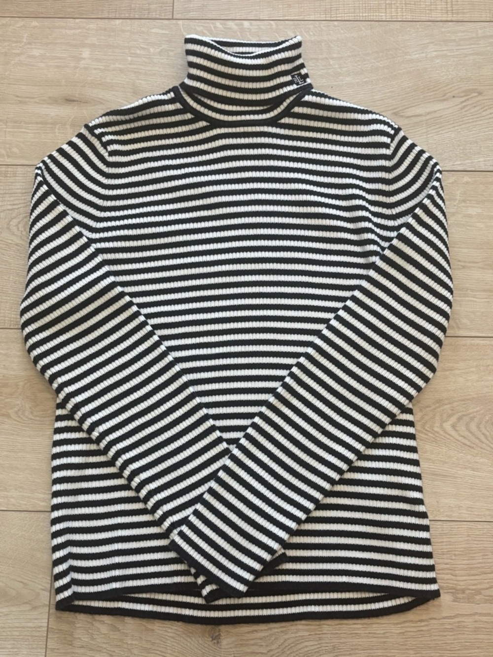 Ralph Lauren Preppy Black & White Striped Chunky Knit Turtleneck Sweater Ribbed - Picture 9 of 10